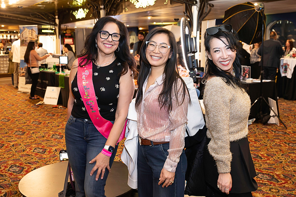 The event floor on the SF Belle